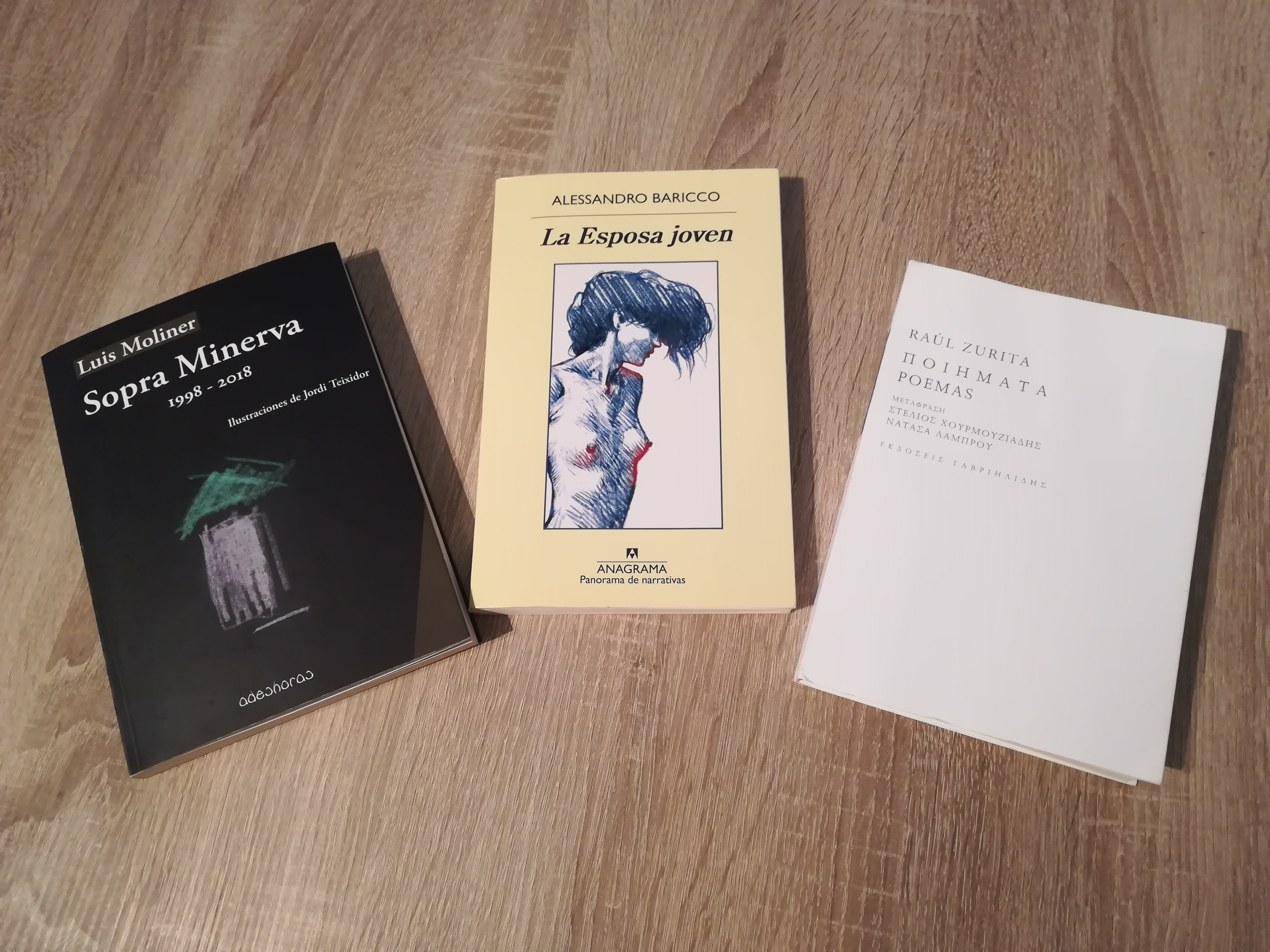 De homenajes y esperas Homenajes y esperas