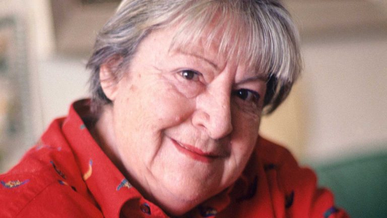 Gloria Fuertes.